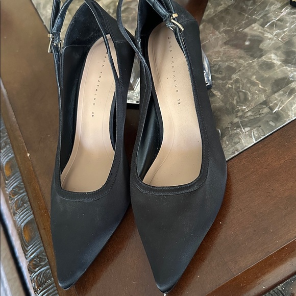 Zara Dress Shoes 👠 - Picture 9 of 10